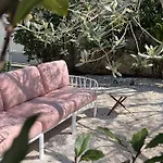 Ada-trulli Puglia 3* מרטינה פרנקה
