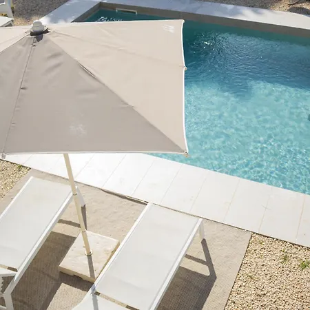 Ada-trulli Puglia Resort *