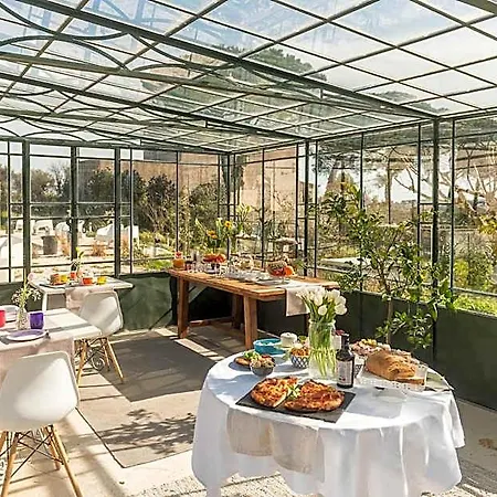 Ada-trulli Puglia 3* مارتينا فرانكا