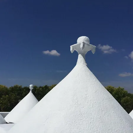Ada-trulli Puglia مارتينا فرانكا