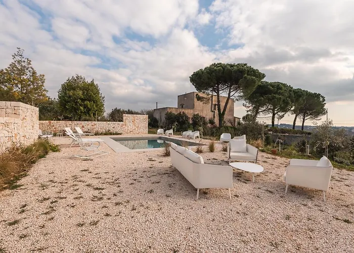 Ada-trulli Puglia 3*