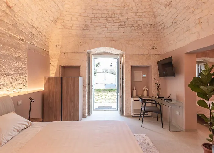 Ada-trulli Puglia 3* מרטינה פרנקה